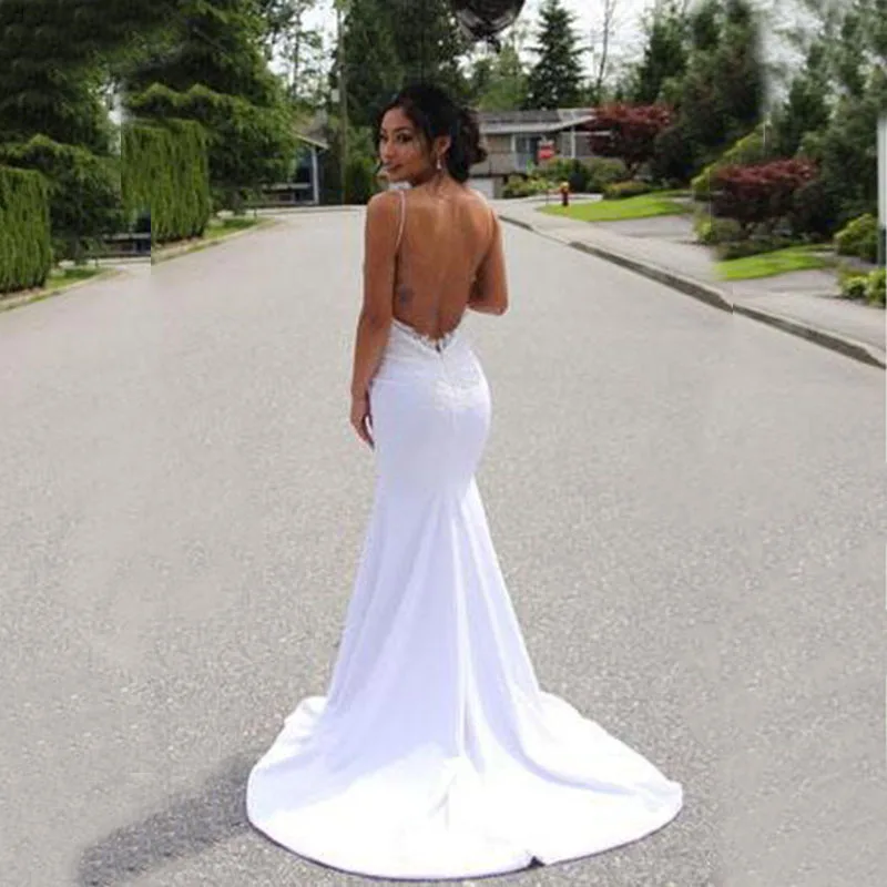 Женское свадебное платье с юбкой-годе, элегантное белое кружевное свадебное платье на бретельках с глубоким V-образным вырезом и открытой с...
Женское свадебное платье с юбкой-годе, элегантное белое кружевное свадебное платье на бретельках с глубоким V-образным вырезом и открытой с...