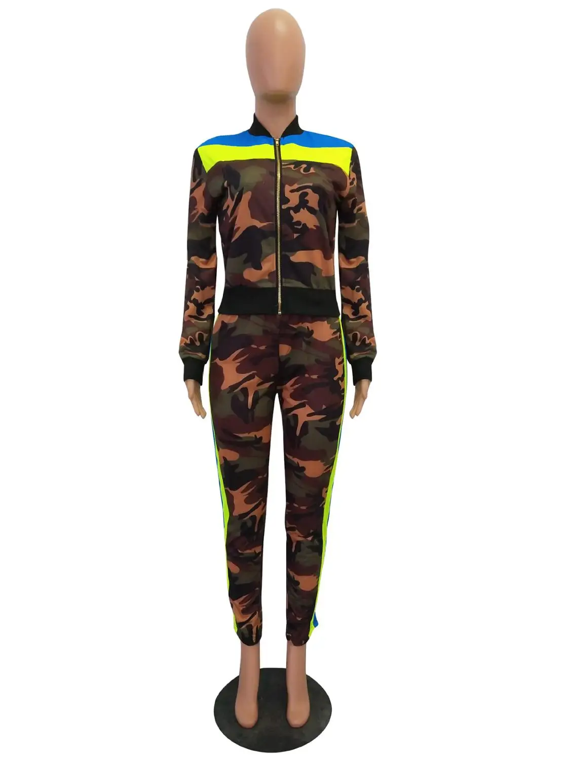 Autumn Camouflage Print Two Piece Outfits Patchwork Zipper Full Sleeve Top With Pants Streetwear Plus Size Casual Tracksuits
Autumn Camouflage Print Two Piece Outfits Patchwork Zipper Full Sleeve Top With Pants Streetwear Plus Size Casual Tracksuits