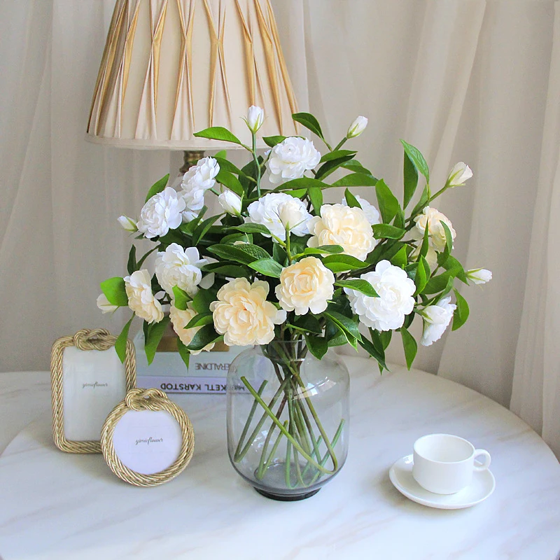 2Pcs/lot Simulation Camellia Silk Flower Wedding Table Road Guide Bouquet Fake Flowers Daisy Home Garden Daisy Flores
2Pcs/lot Simulation Camellia Silk Flower Wedding Table Road Guide Bouquet Fake Flowers Daisy Home Garden Daisy Flores