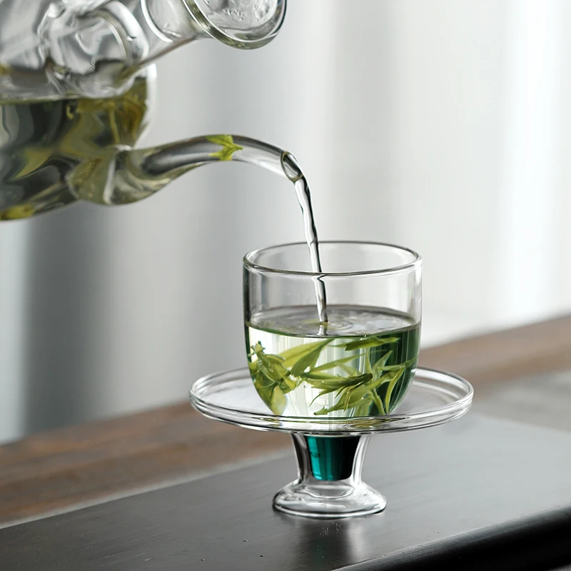 Antique kung fu master cup single cup with personal cup glass cups tea cup tea cup small sample tea cup 
Antique kung fu master cup single cup with personal cup glass cups tea cup tea cup small sample tea cup