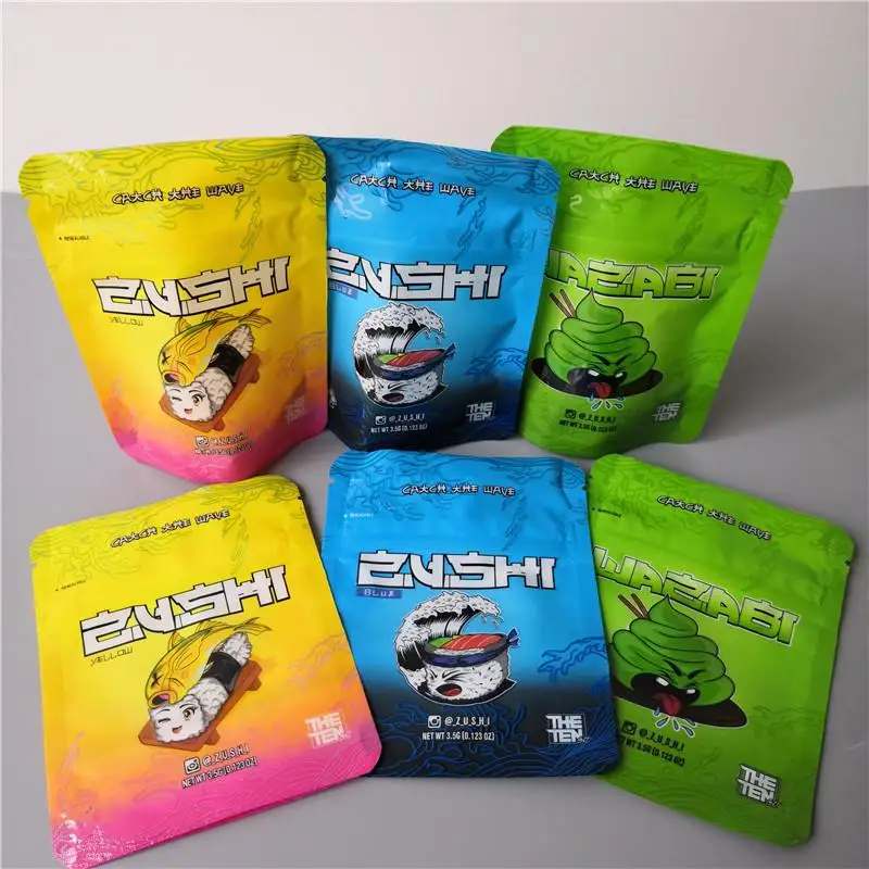 100Pcs/Lot In stock Smell Proof Mylar Ziplock Stand up pouch Bags 3.5g ZU SHI Fast delivery Fast delivery
100Pcs/Lot In stock Smell Proof Mylar Ziplock Stand up pouch Bags 3.5g ZU SHI Fast delivery Fast delivery