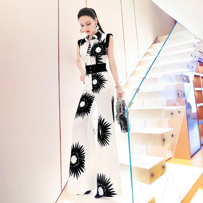 Женский комбинезон с отложным воротником, элегантный повседневный комбинезон без рукавов с принтом и длинными брюками, модель X51 на лето, 2021
Женский комбинезон с отложным воротником, элегантный повседневный комбинезон без рукавов с принтом и длинными брюками, модель X51 на лето, 2021