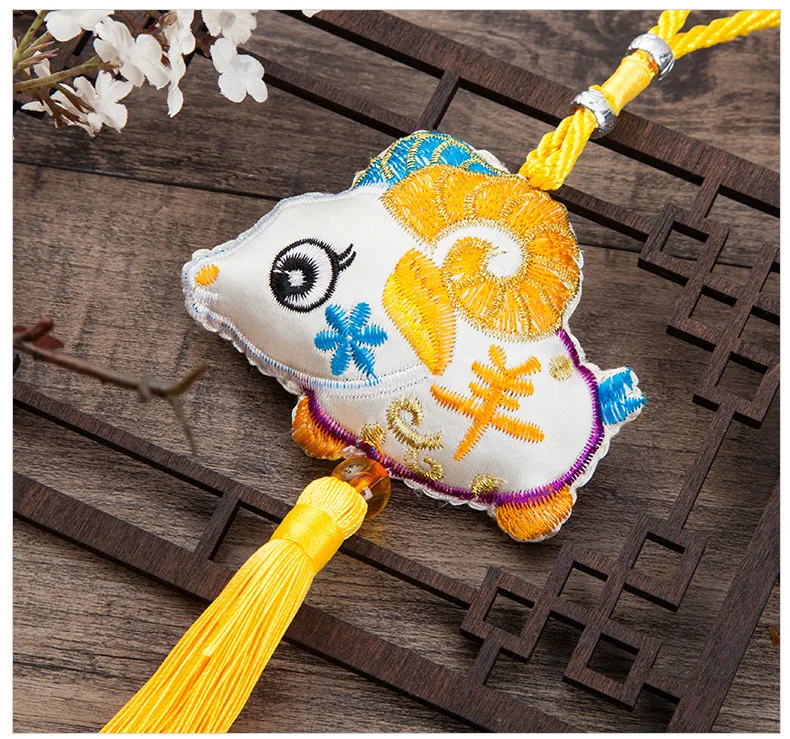 12 Chinese Zodiac sachet Dragon Boat Festival mosquito repellent Xiang sachet with colorful embroidery small pendant car
12 Chinese Zodiac sachet Dragon Boat Festival mosquito repellent Xiang sachet with colorful embroidery small pendant car