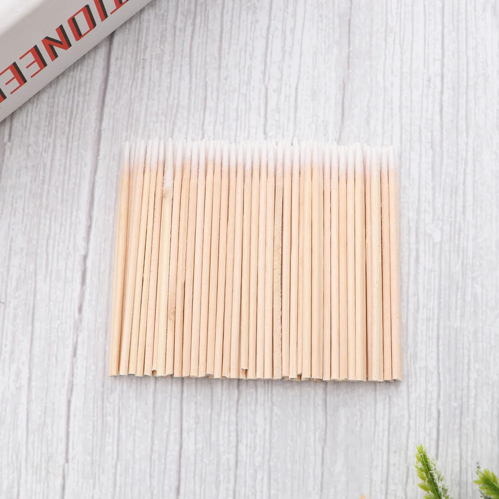 7 Packs of Disposable Swab Sticks Pointed Q-tips Cleaning Rods Multi-function Cotton Swab for Makeup Beauty Salon
7 Packs of Disposable Swab Sticks Pointed Q-tips Cleaning Rods Multi-function Cotton Swab for Makeup Beauty Salon