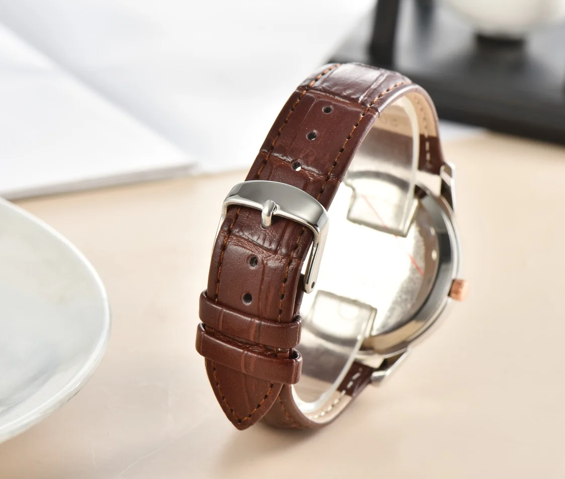 2021 men's fashion new sports and leisure business temperament quartz banquet watch gift
2021 men's fashion new sports and leisure business temperament quartz banquet watch gift