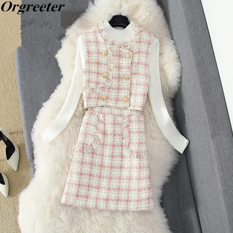 Sweet Pink Plaid Tweed 3 Piece set 2021 Fall Winter Tweed Button Tassel Short Vest +White Sweater + pocket Mini Wool Skirt Sets
Sweet Pink Plaid Tweed 3 Piece set 2021 Fall Winter Tweed Button Tassel Short Vest +White Sweater + pocket Mini Wool Skirt Sets