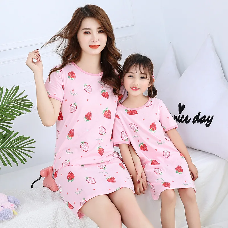 Children Nightdress Girls Rabbit Nightgowns Kids Cotton Pajamas Princess Night Dress Mom and daughter Sleepwear Dressing Gown
Children Nightdress Girls Rabbit Nightgowns Kids Cotton Pajamas Princess Night Dress Mom and daughter Sleepwear Dressing Gown
