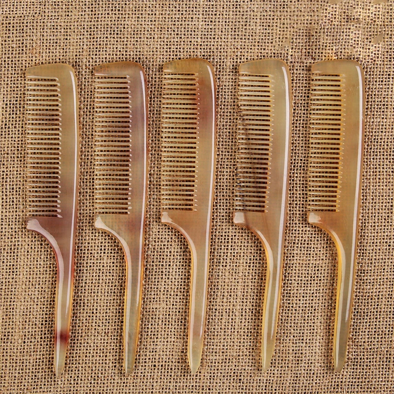 1 pcs High Quality Shofar Sharp Tail Comb Long Handle Plastic Horn Comb Hair Care Accessories Hair Tools Handhold Comb
1 pcs High Quality Shofar Sharp Tail Comb Long Handle Plastic Horn Comb Hair Care Accessories Hair Tools Handhold Comb
