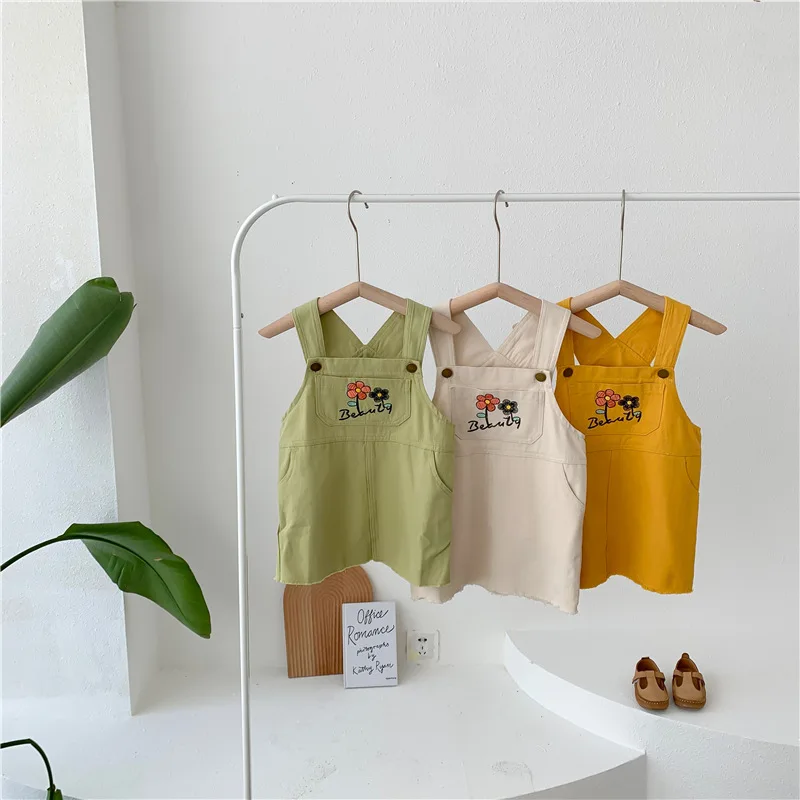 2021 Summer New Korean Girl Suspender Dress Embroidered Washed Cotton Dress Summer Suspender Dress Western Style
2021 Summer New Korean Girl Suspender Dress Embroidered Washed Cotton Dress Summer Suspender Dress Western Style