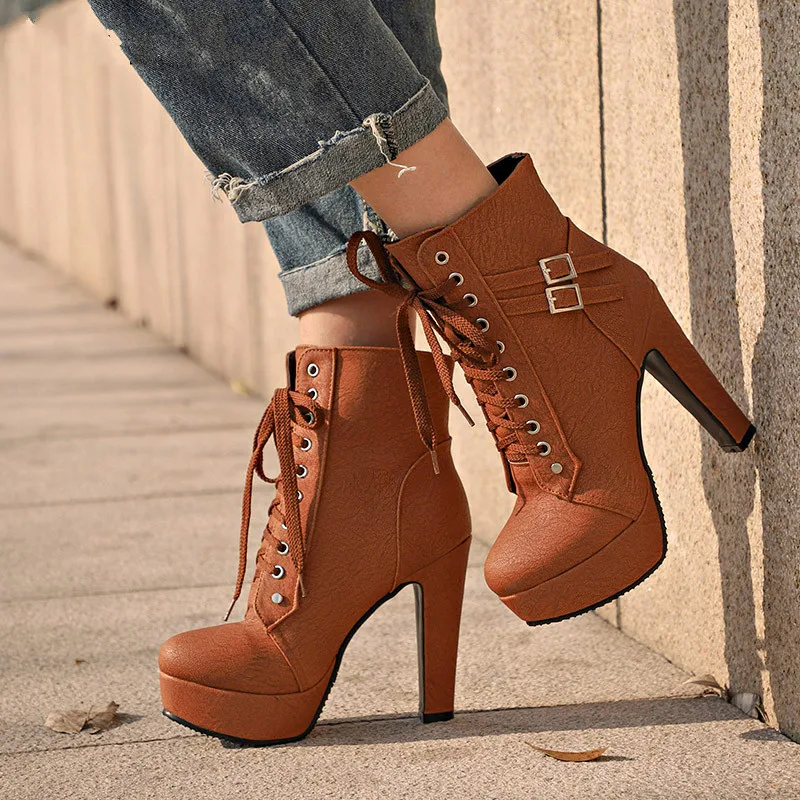 Plus Size Ankle Boots Women Platform High Heels Female Lace up Women's Shoes Buckle Woman Short Boot Ladies Footwear 
Plus Size Ankle Boots Women Platform High Heels Female Lace up Women's Shoes Buckle Woman Short Boot Ladies Footwear