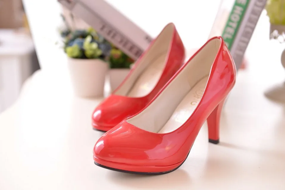 New Women Pumps Shoes Women PU Leather Shallow Slip-On Round Toe High heels Shoes Wedding Party derss shoes mujer size 34-42
New Women Pumps Shoes Women PU Leather Shallow Slip-On Round Toe High heels Shoes Wedding Party derss shoes mujer size 34-42