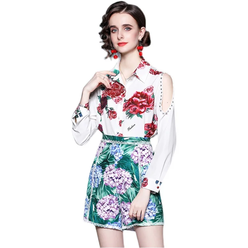 Women Summer Designer Elegant Floral Print Office Two Piece Sets Female Diamonds Dew Shoulder Shirt Top + Fashion Shorts Sets 
Women Summer Designer Elegant Floral Print Office Two Piece Sets Female Diamonds Dew Shoulder Shirt Top + Fashion Shorts Sets