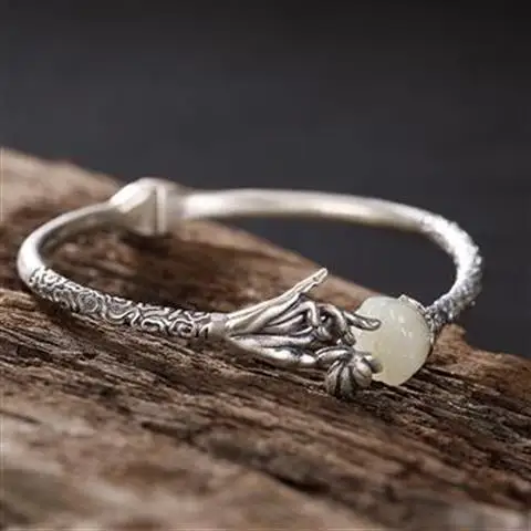S925 Sterling Silver Buddhist Buddha's-Hand Lotus Han Chinese Clothing with Hetian Jade Bangle Bracelet Women's Open Design
S925 Sterling Silver Buddhist Buddha's-Hand Lotus Han Chinese Clothing with Hetian Jade Bangle Bracelet Women's Open Design