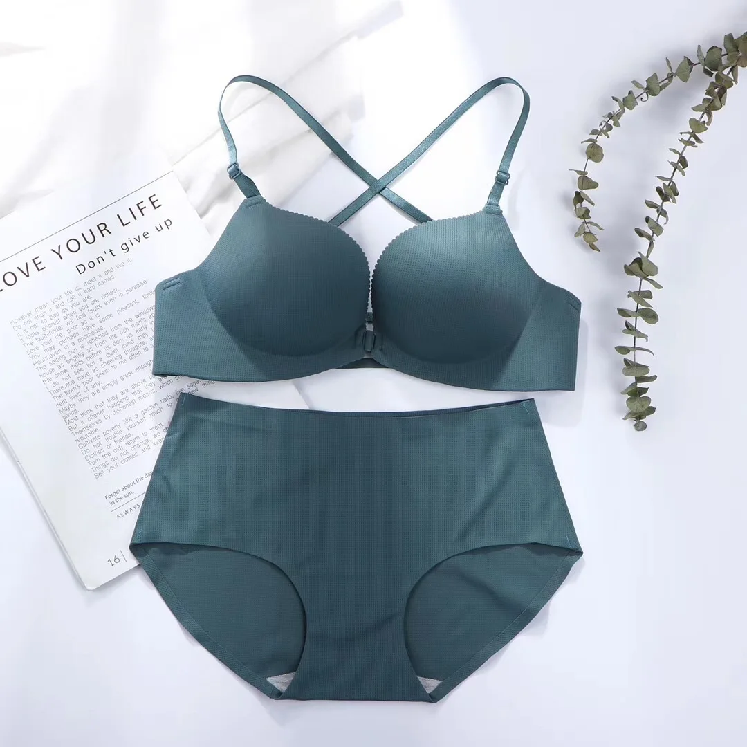 The new simple front buckle sexy small chest without steel ring gathered beautiful back girl bra set
The new simple front buckle sexy small chest without steel ring gathered beautiful back girl bra set