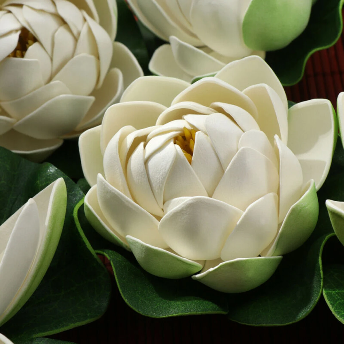 6pcs/set Floating Plants Water Lily White Artificial Lotus Flower Leaf Pond Garden Pool Decor Plastic SimulationPlants
6pcs/set Floating Plants Water Lily White Artificial Lotus Flower Leaf Pond Garden Pool Decor Plastic SimulationPlants
