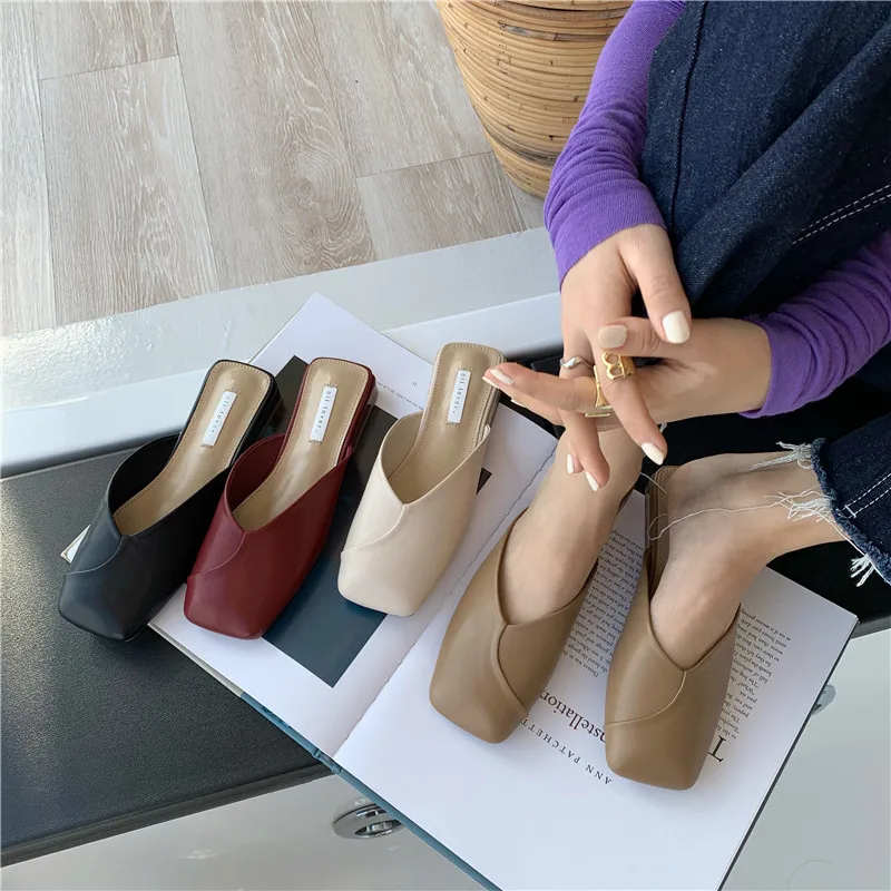 Slippers Casual Low Shoes Slipers Women Loafers Slides Cover Toe Luxury Flat 2021 PU Rome Fabric Rubber Basic Hoof Heels
Slippers Casual Low Shoes Slipers Women Loafers Slides Cover Toe Luxury Flat 2021 PU Rome Fabric Rubber Basic Hoof Heels