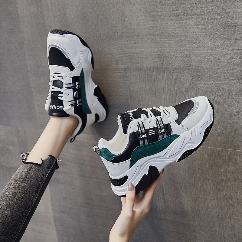 New arrival sneakers women's graffiti leather flat shoes sneakers designer men running shoes trendy sneakers color matching 2020 
New arrival sneakers women's graffiti leather flat shoes sneakers designer men running shoes trendy sneakers color matching 2020