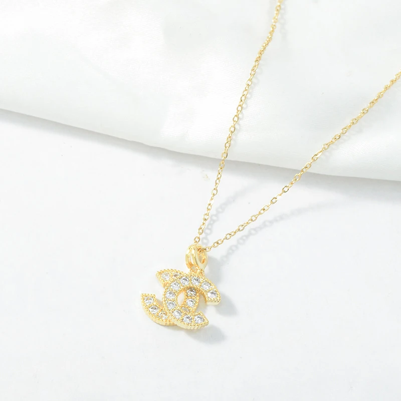 New Double Letter C-Shape Necklace Crystal Women Gold Color Rhinestone Necklace for Women Simple Female Wedding Trendy
New Double Letter C-Shape Necklace Crystal Women Gold Color Rhinestone Necklace for Women Simple Female Wedding Trendy