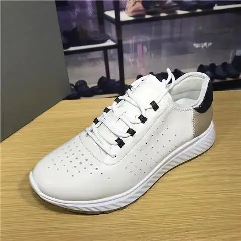 High Quality Mens Designer Sneakers Autumn Anti Slip Casual Men Sneakers Genuine Leather Original Mens Lace Up Sneakers
High Quality Mens Designer Sneakers Autumn Anti Slip Casual Men Sneakers Genuine Leather Original Mens Lace Up Sneakers