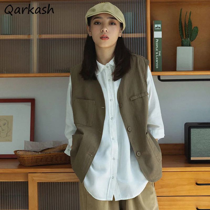 Vests Women Khaki Harajuku Retro Unisex Street BF Style Couple Autumn Sleeveless V-neck Chic All-match Loose Clothes Simple Soft
Vests Women Khaki Harajuku Retro Unisex Street BF Style Couple Autumn Sleeveless V-neck Chic All-match Loose Clothes Simple Soft