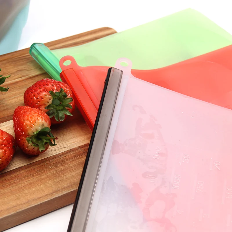 Reusable Silicone Stretch Lids Set of 6 and Silicone Food Storage Bags 
Reusable Silicone Stretch Lids Set of 6 and Silicone Food Storage Bags