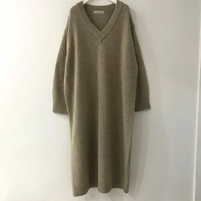 2020 Autumn Winter Women Sweater Dress Warm Winter Long Sweater Knitted Dresses Loose Maxi Oversize Lady Dresses Robe Vestidos
2020 Autumn Winter Women Sweater Dress Warm Winter Long Sweater Knitted Dresses Loose Maxi Oversize Lady Dresses Robe Vestidos