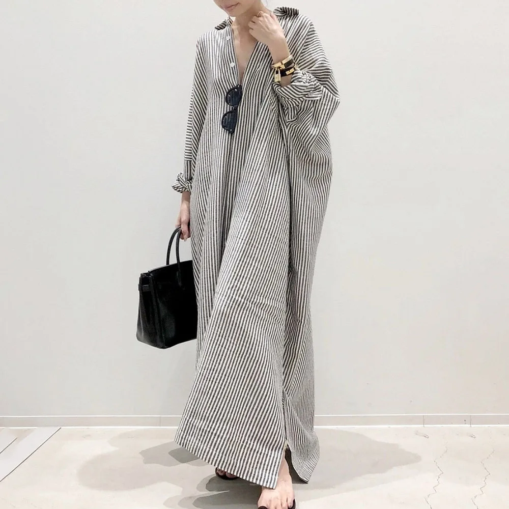 Dress 2021 Korean Style Striped Casual Long-sleeved Loose Single-breasted Straight Dress Lapel Japanese Style Women's Clothing
Dress 2021 Korean Style Striped Casual Long-sleeved Loose Single-breasted Straight Dress Lapel Japanese Style Women's Clothing