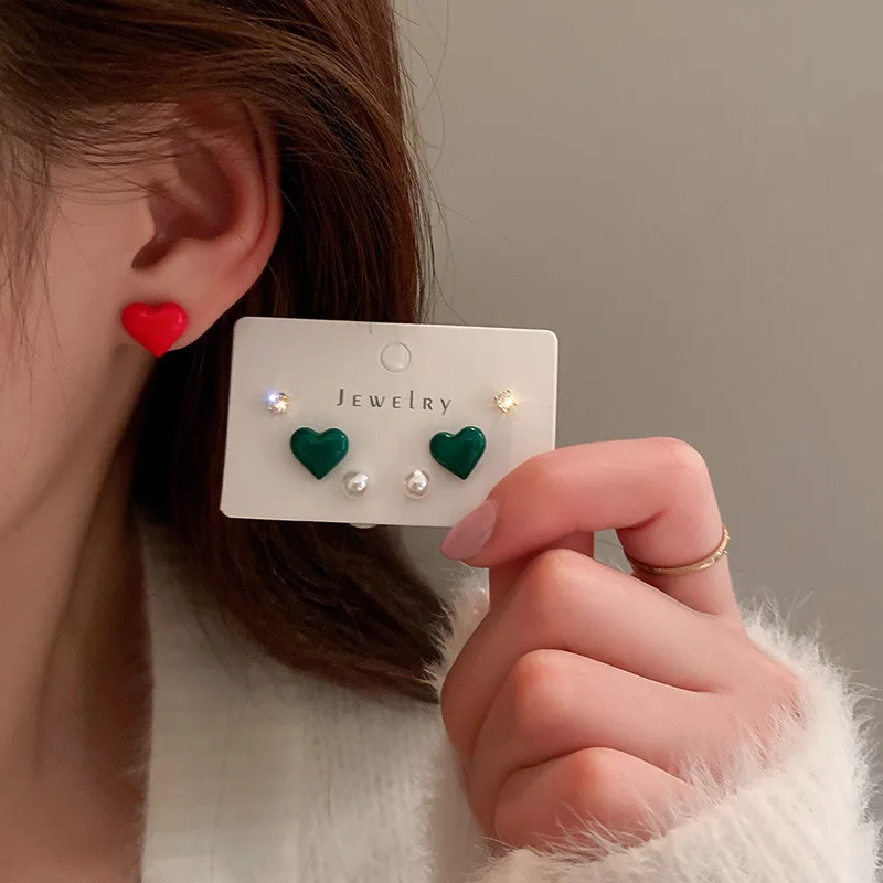 6pcs/set Korea Rhinestone Pearl Love Heart Stud Earrings Personality Simple Earring for Women Girl Jewelry Wholesale
6pcs/set Korea Rhinestone Pearl Love Heart Stud Earrings Personality Simple Earring for Women Girl Jewelry Wholesale