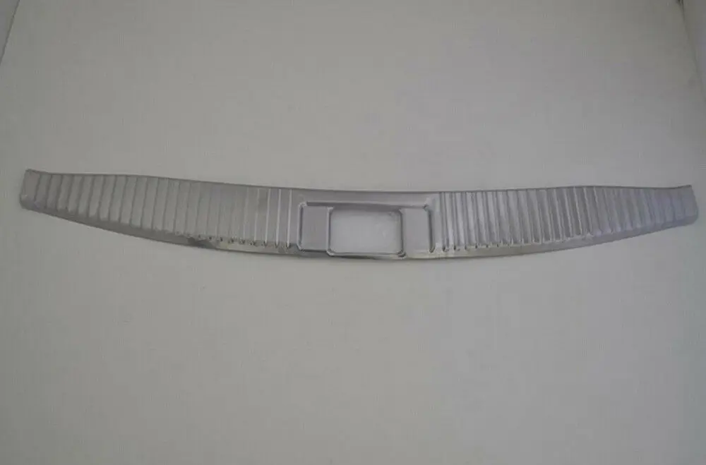 Stainless Interior up Rear Bumper Protector Guard Cover For Honda HRV 2014 2015
Stainless Interior up Rear Bumper Protector Guard Cover For Honda HRV 2014 2015