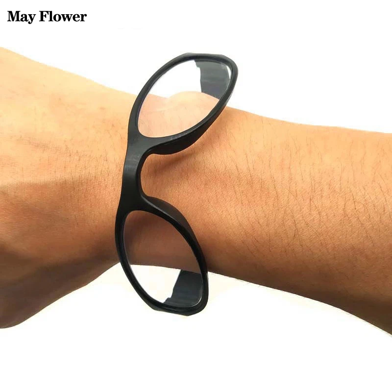 May Flower 2021 New Wrist Reading Glasses Men Protable Bracelet Presbyopic Eyewear Fashion Women's Eyeglasses Frame Diopters+1.5
May Flower 2021 New Wrist Reading Glasses Men Protable Bracelet Presbyopic Eyewear Fashion Women's Eyeglasses Frame Diopters+1.5