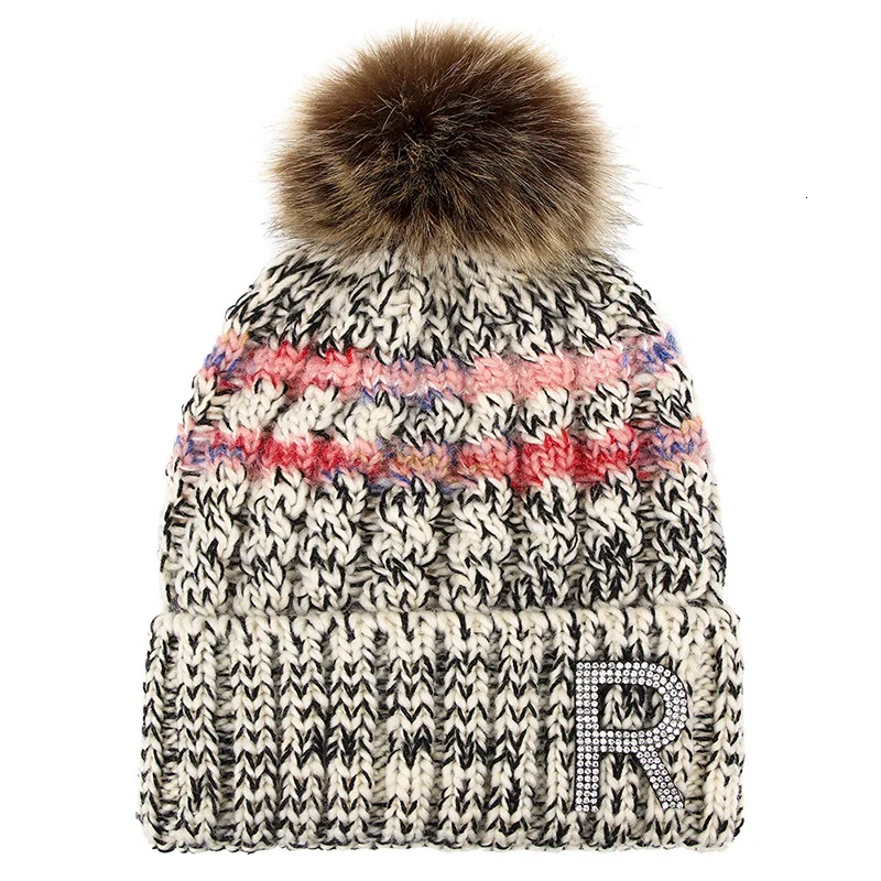 High Quality Ski Cap 2018 New Brand Wool Fur Lining Ball Cap Pompom Winter Hat For Women Girls Warm Knitted Scarf Hat
High Quality Ski Cap 2018 New Brand Wool Fur Lining Ball Cap Pompom Winter Hat For Women Girls Warm Knitted Scarf Hat