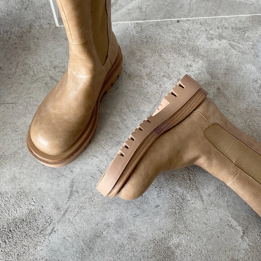 Autumn and winter Plus cashmere Non-slip wear-resistant bottom Long tube Boots Women's boots Takato Knight boots But knee boots
Autumn and winter Plus cashmere Non-slip wear-resistant bottom Long tube Boots Women's boots Takato Knight boots But knee boots
