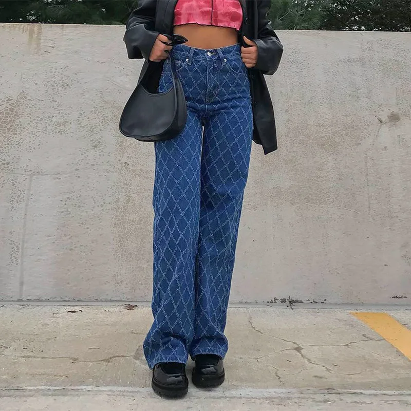 Women Mom Jeans High Waist 90s Streetwear Argyle Plaid Baggy Jeans Trousers Vintage Indie Pants Y2K Aesthetics Blue Denim Outfit 
Women Mom Jeans High Waist 90s Streetwear Argyle Plaid Baggy Jeans Trousers Vintage Indie Pants Y2K Aesthetics Blue Denim Outfit