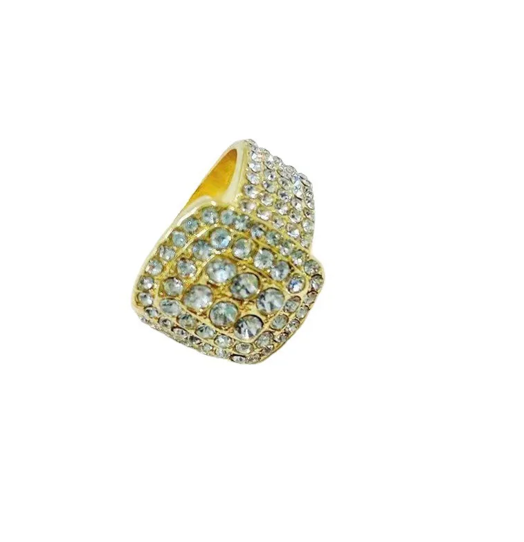 2021 New Square Geometric Full Diamond Rings for Men Simple Fashion Rings Daily Birthday Party Anniversary Gift
2021 New Square Geometric Full Diamond Rings for Men Simple Fashion Rings Daily Birthday Party Anniversary Gift
