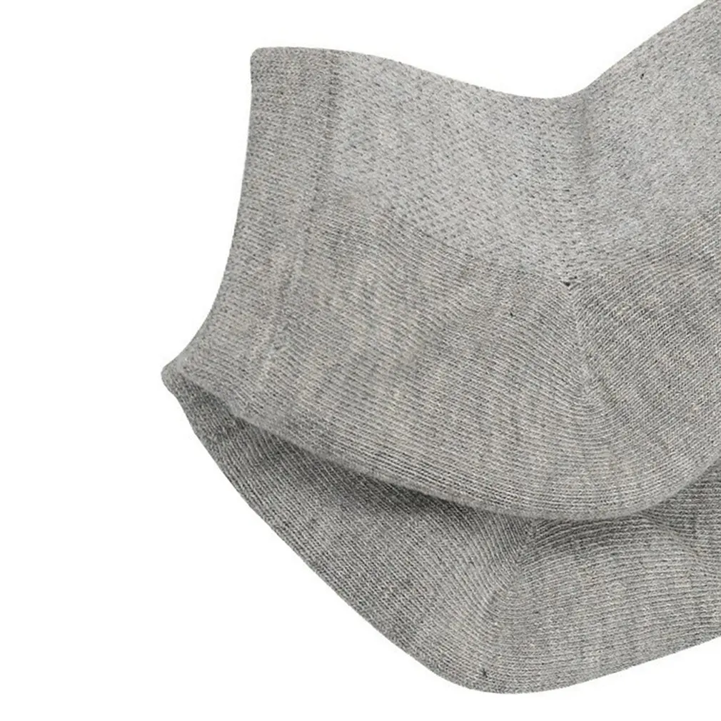 1 Pair Mesh gel heel socks sweat absorbing sock Gel Heel Socks Moisturizing Cracked Skin Treatment Ankle Socks Sleeve
1 Pair Mesh gel heel socks sweat absorbing sock Gel Heel Socks Moisturizing Cracked Skin Treatment Ankle Socks Sleeve