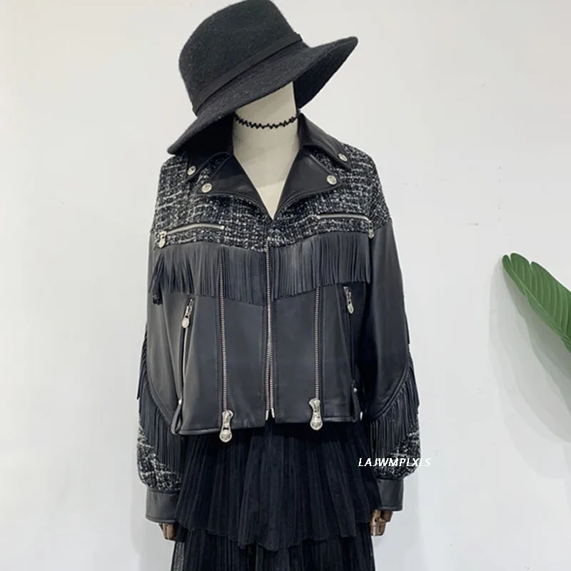 2021 New Fashion Tweed Tassel PU Leather Jacket Women short High quality Leather stitching PU leather Coat Female
2021 New Fashion Tweed Tassel PU Leather Jacket Women short High quality Leather stitching PU leather Coat Female