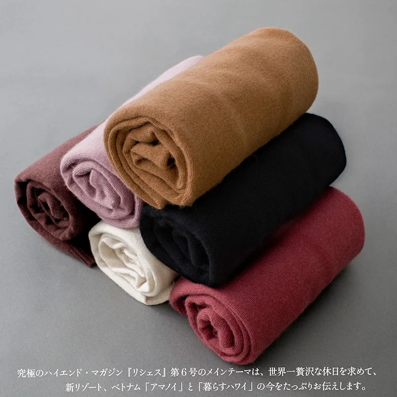 New 100% Cashmere Knit Sweater Top Women Long-Sleeved Loose Lazy Style Pullover O-Neck Outwear Soft Tops 6 Colors S-XXL Jumper
New 100% Cashmere Knit Sweater Top Women Long-Sleeved Loose Lazy Style Pullover O-Neck Outwear Soft Tops 6 Colors S-XXL Jumper