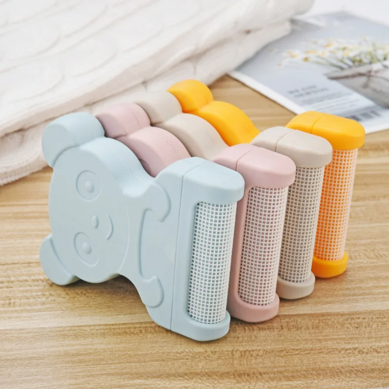 Hair Ball Trimming Lint Dust Hair Remover Cloth Dry Cleaning Brush Fluff Mini Lint Remover Hair Ball Trimmer #81
Hair Ball Trimming Lint Dust Hair Remover Cloth Dry Cleaning Brush Fluff Mini Lint Remover Hair Ball Trimmer #81