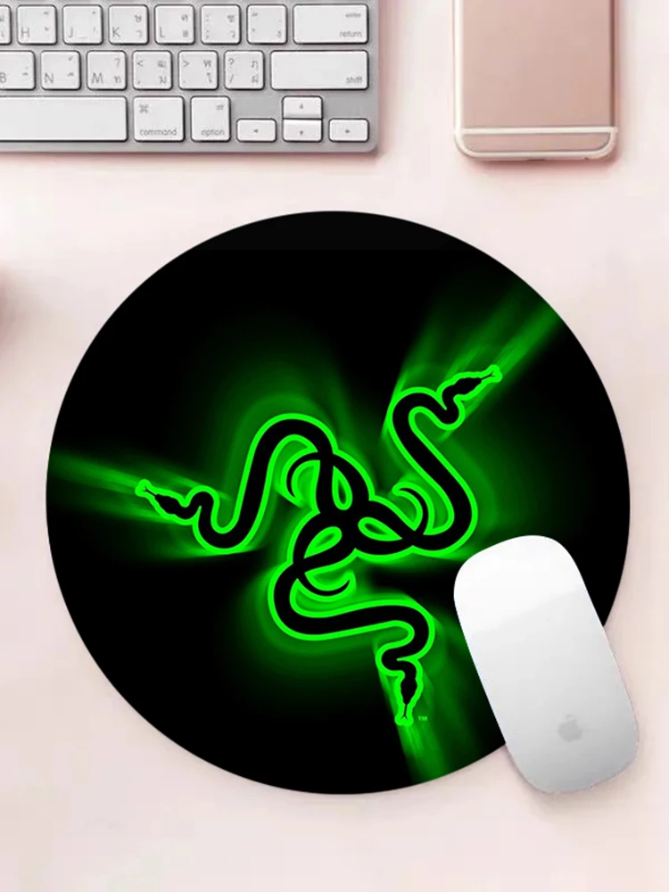 Mouse Pad Razer Keyboard Mat Desk Durable Desktop Mousepad Rubber Gaming Small Gamers Decoracion Gamer PC Computer CSGO Mausepad
Mouse Pad Razer Keyboard Mat Desk Durable Desktop Mousepad Rubber Gaming Small Gamers Decoracion Gamer PC Computer CSGO Mausepad