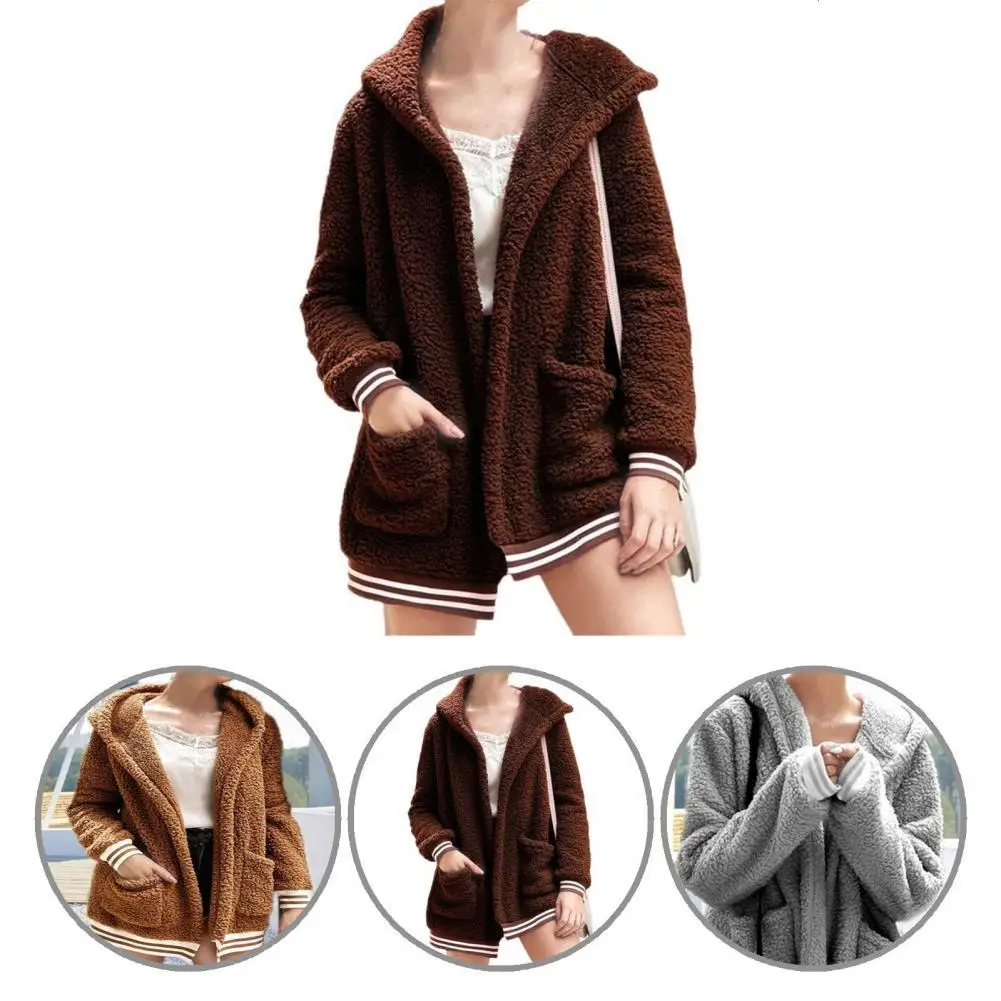 Fleece Jacket Long Sleeve Lightweight Open Stitch Big Pockets Hooded Women Fleece Jacket Cardigan Jacket for Daily Wear
Fleece Jacket Long Sleeve Lightweight Open Stitch Big Pockets Hooded Women Fleece Jacket Cardigan Jacket for Daily Wear