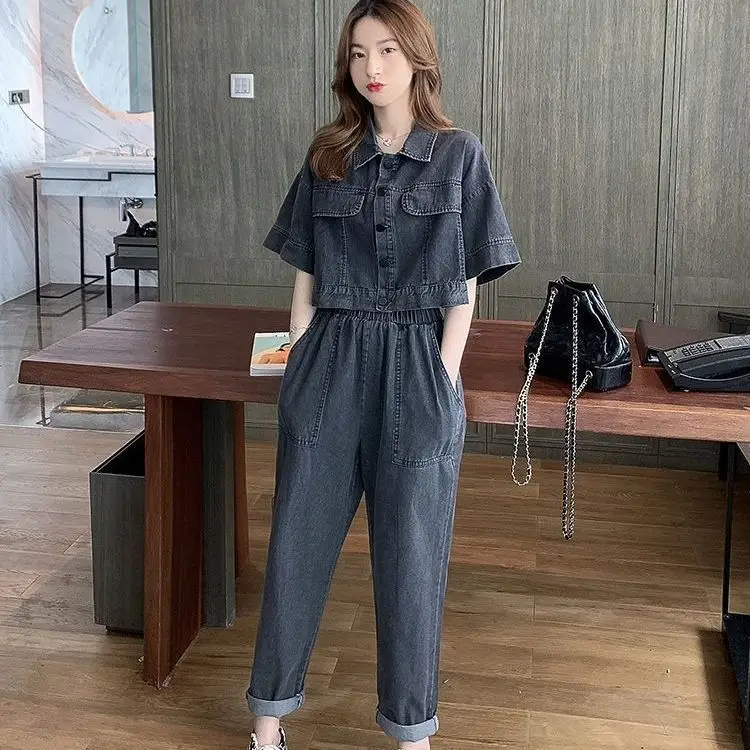 2021 autumn new style foreign style leisure suit women's high jeans jacket pants fashion two piece set
2021 autumn new style foreign style leisure suit women's high jeans jacket pants fashion two piece set