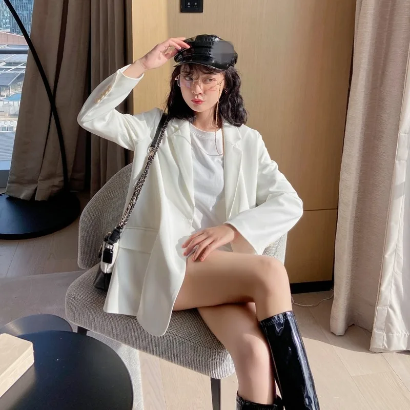 Loose White Blazer Womens Spring Autumn New Single Button Casual Suit Jacket Office Lady Casual Full Sleeve Outerwear S-XL
Loose White Blazer Womens Spring Autumn New Single Button Casual Suit Jacket Office Lady Casual Full Sleeve Outerwear S-XL