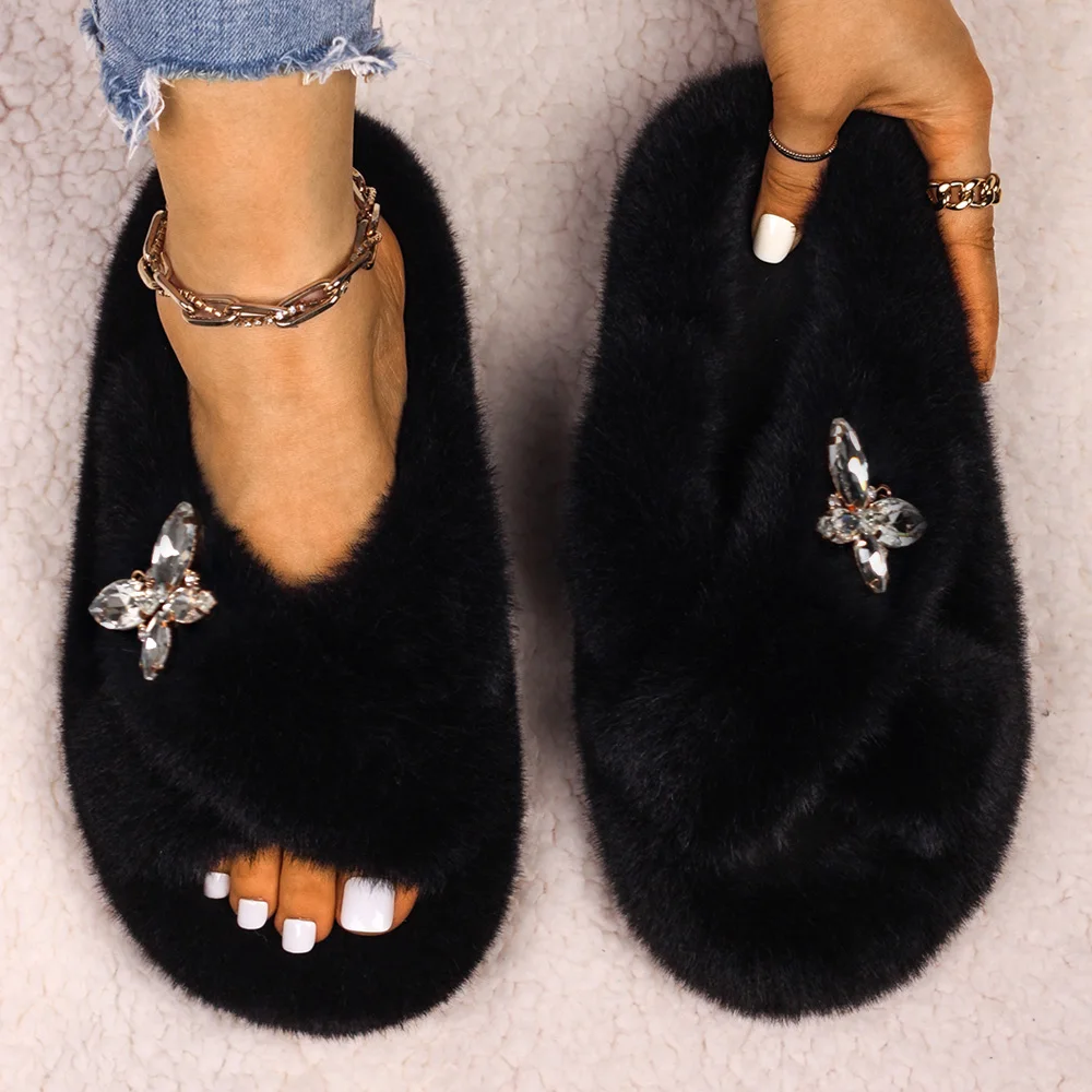 Fluffy Slippers Women Rhinestone Insect Faux Fur Slides Ladies Flip Flop Luxury Sandals Winter Warm Slippers Female Casual Shoes
Fluffy Slippers Women Rhinestone Insect Faux Fur Slides Ladies Flip Flop Luxury Sandals Winter Warm Slippers Female Casual Shoes