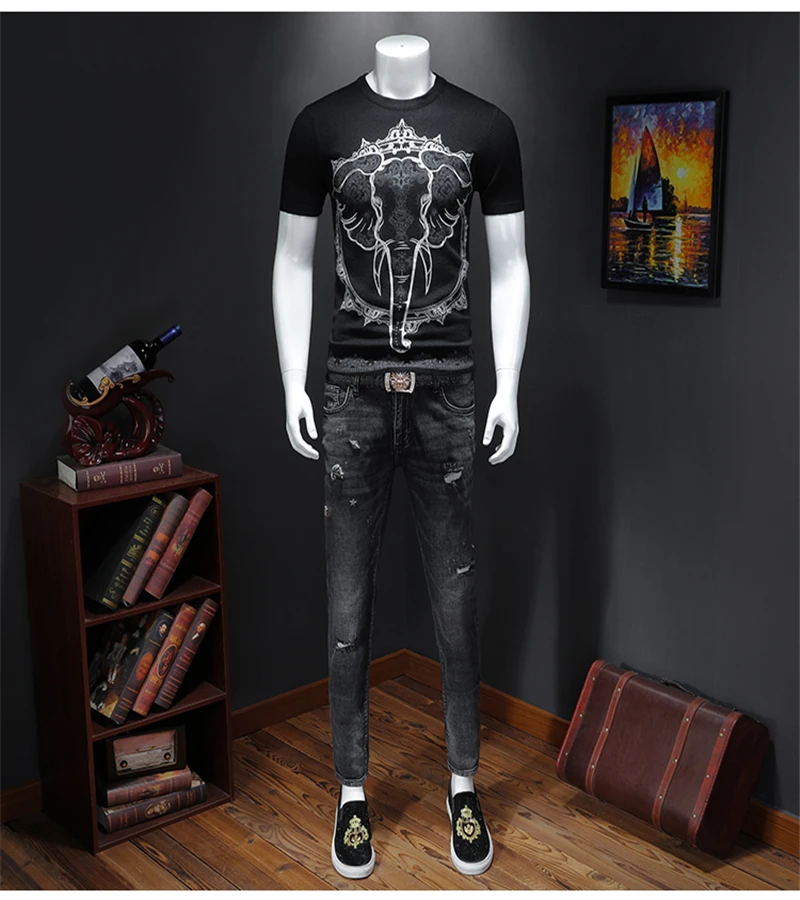 Men's short sleeved tee summer European and United States style the Imperial Palace tshirt kv4587 
Men's short sleeved tee summer European and United States style the Imperial Palace tshirt kv4587