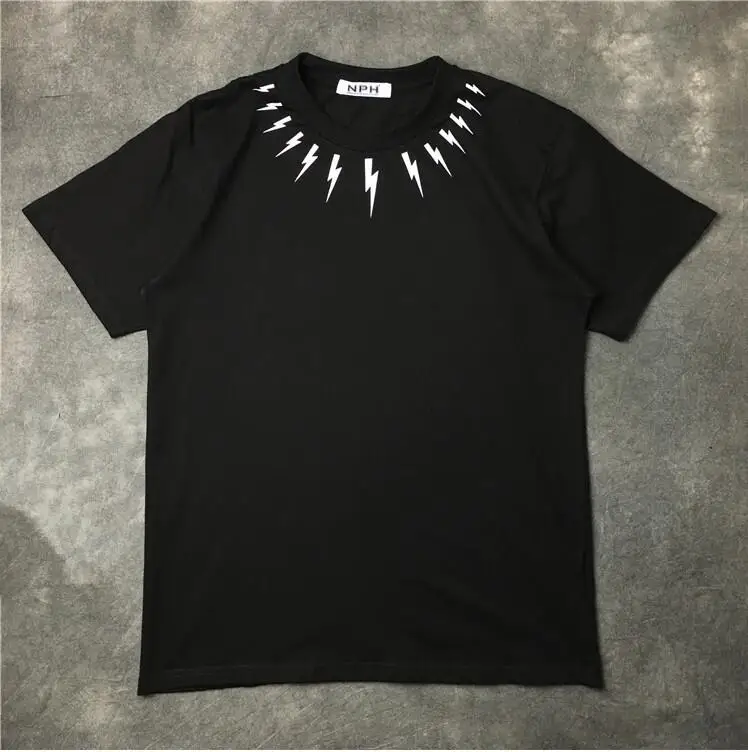 20s High New Novelty Men Lightning collar T Shirts T-Shirt Hip Hop Skateboard Street Cotton T-Shirts Tee Top kenye #649
20s High New Novelty Men Lightning collar T Shirts T-Shirt Hip Hop Skateboard Street Cotton T-Shirts Tee Top kenye #649