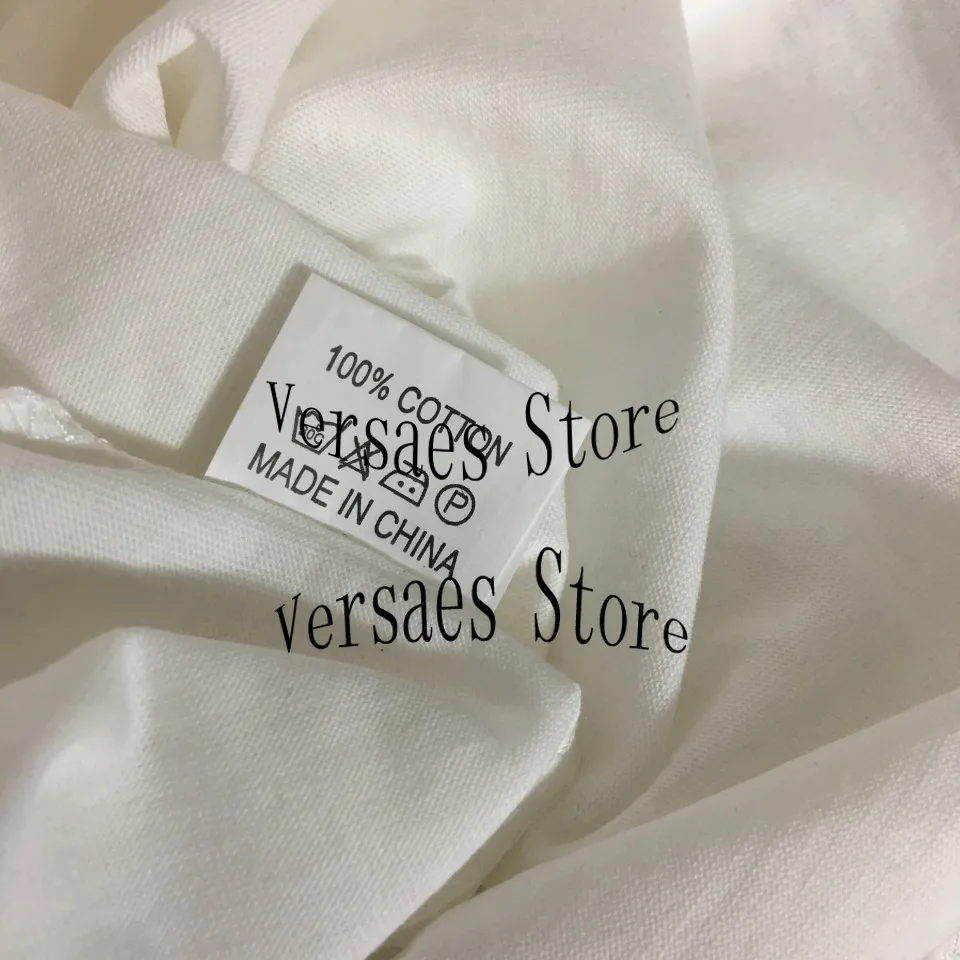 2021 luxury brand letter printing fashion women's top temperament round neck versatile loose casual short sleeve pattern T-shirt
2021 luxury brand letter printing fashion women's top temperament round neck versatile loose casual short sleeve pattern T-shirt