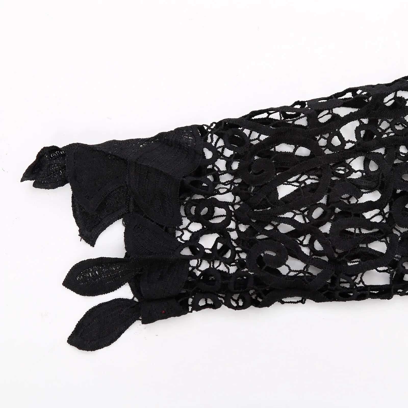 Sexy Mesh Stitching Dress Boho Women Elegant Solid Color Plus Size Vintage O-Neck Lace Half Sleeves And Long Sleeves Party Dress
Sexy Mesh Stitching Dress Boho Women Elegant Solid Color Plus Size Vintage O-Neck Lace Half Sleeves And Long Sleeves Party Dress