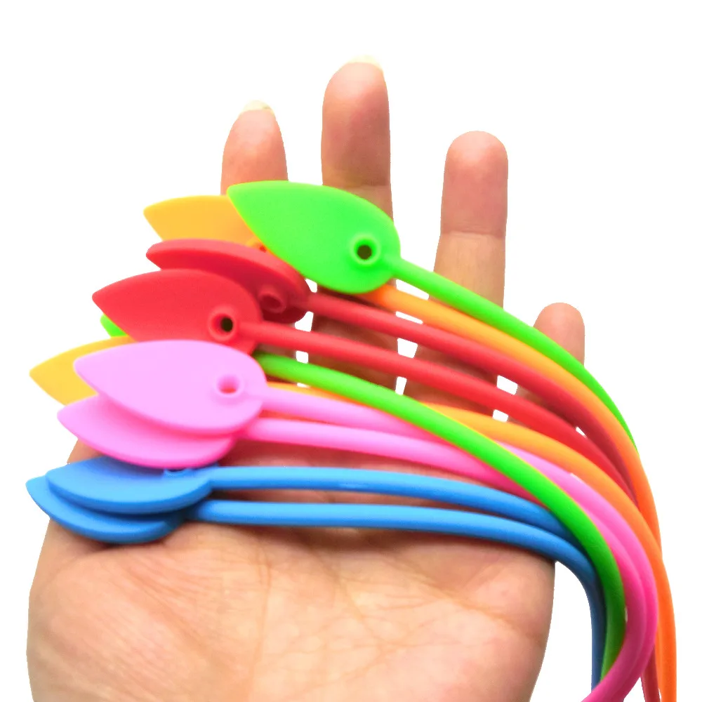 3pcs/lot New Multi Use Household practical color leaves shape silicone Wire Cable Tie Food bag clip sealing clamp high quality
3pcs/lot New Multi Use Household practical color leaves shape silicone Wire Cable Tie Food bag clip sealing clamp high quality