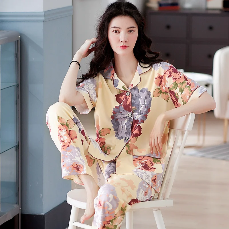 Summer Women 100% Cotton Pajamas Set Short Sleeve Nightwear Flower Loungewear Pyjama Female Sleeping Wear Two Piece PJ Suit 3XL
Summer Women 100% Cotton Pajamas Set Short Sleeve Nightwear Flower Loungewear Pyjama Female Sleeping Wear Two Piece PJ Suit 3XL