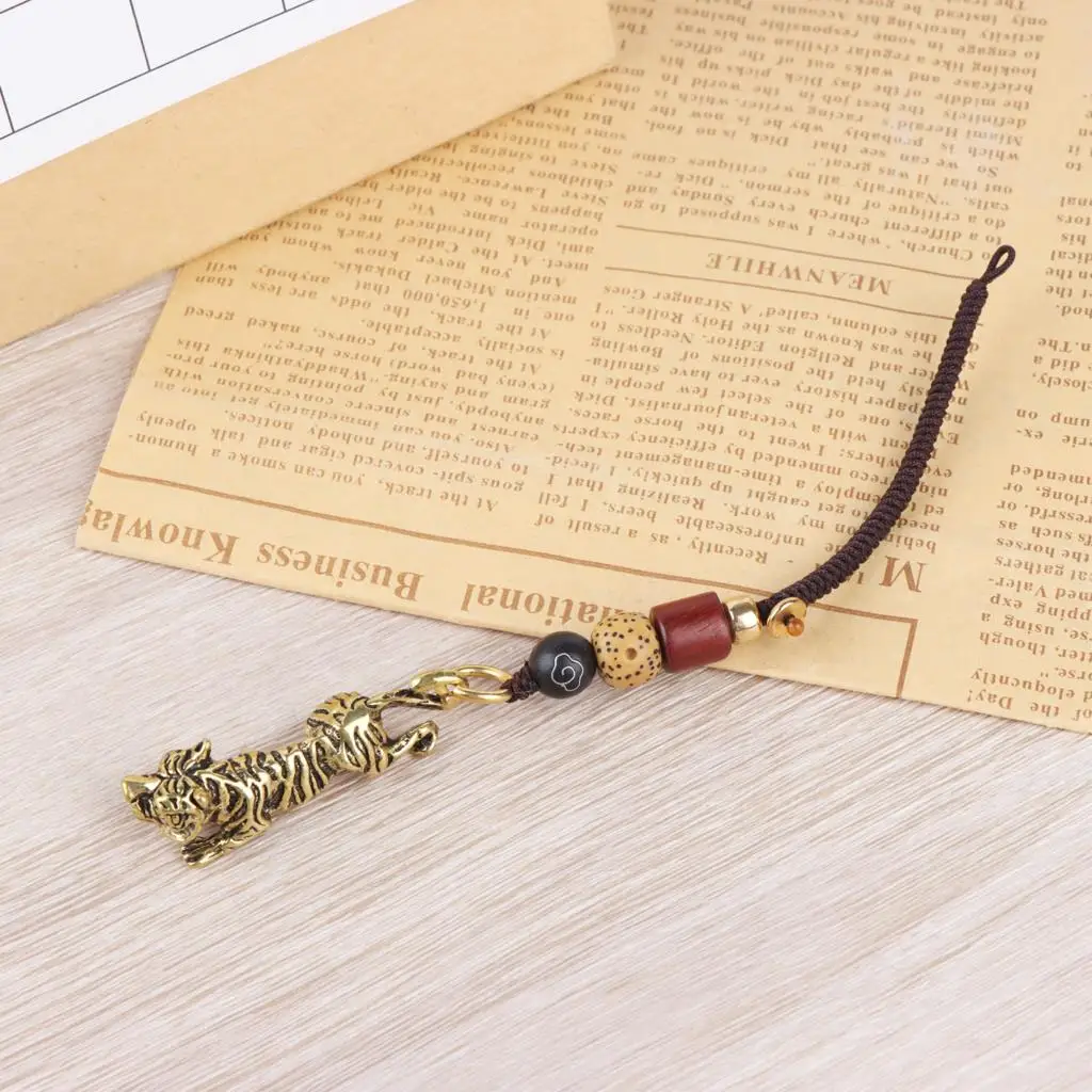 10Pcs Tiger Pendants With Rope Brass Vintage Tiger Charms Figure Copper Ornament
10Pcs Tiger Pendants With Rope Brass Vintage Tiger Charms Figure Copper Ornament
